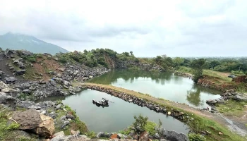Nilgiri Lake - Behind Mirigini Sasana