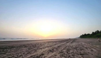 அஞ்சார்லே பீச் - Anjarle, அஞ்சர்லே