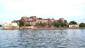 கிஷன்கர்ட் போர்ட் - शास्त्री चौक