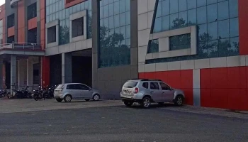டிஸ்ட்ரிக்ட் கலெக்டரேட் ஆபீஸ் - Jharsuguda Road