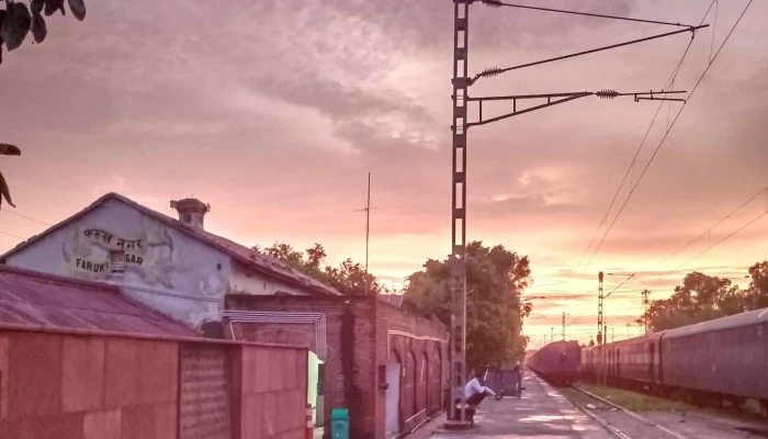 Hpruknkr வீடியோக்கள் - Farrukhnagarrural, பார்ருக்ஹ்னகர்ருரல்