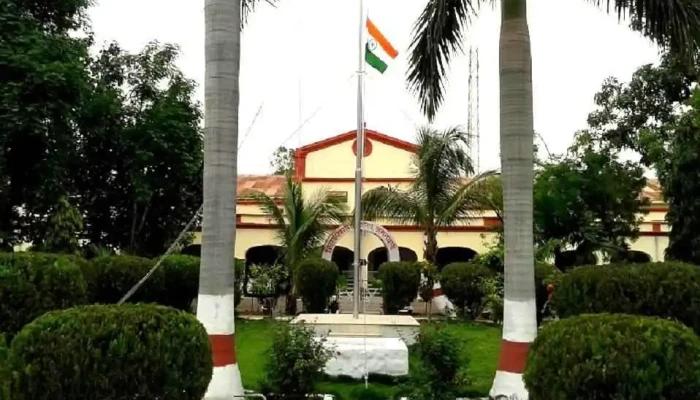Aattciyr Aluvlk Ellaam - Amravati, அமராவதி