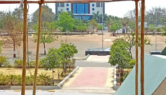 Aattciyr Aluvlk அரசு அலுவலகம் - Latur, லாத்தூர்