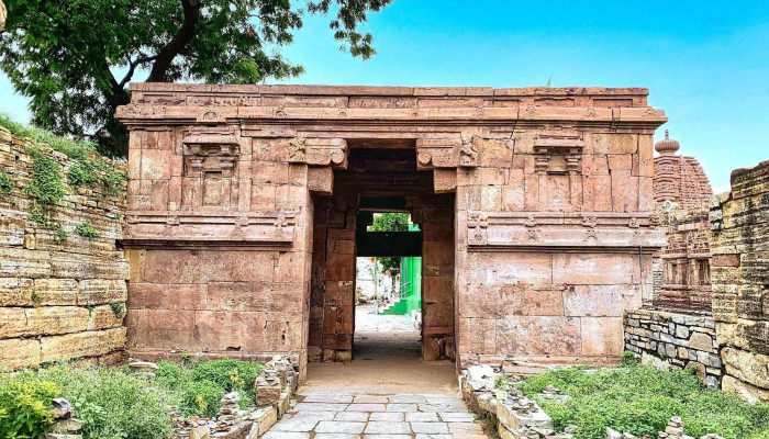Alampur Pratoli West Gateway - Alampur (p)