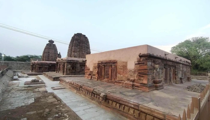 Alampurm Bus stand - Alampur (p)