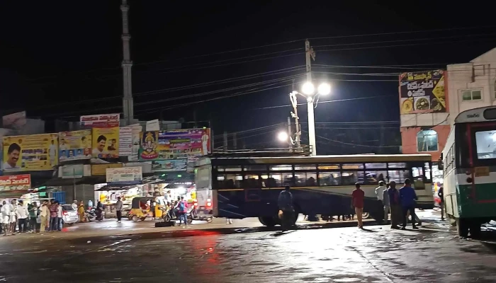 Apsrtc Bus Stand , Cumbum - Cumbam