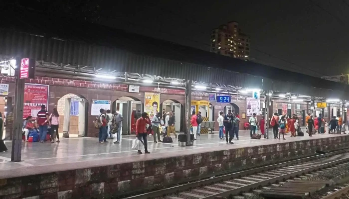 Bhusawal Station -  புகைப்படங்கள் - Bhusawal, புசாவல்