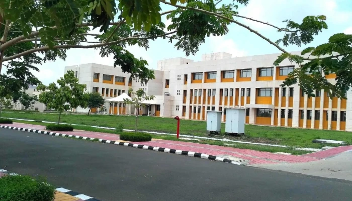 Birla Institute of Technology and Science, Pilani Main Entrance - Nuttan Market Rd