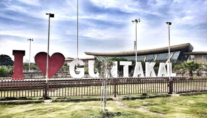 Guntakal Junction Railway Station - Aravinda Nagar