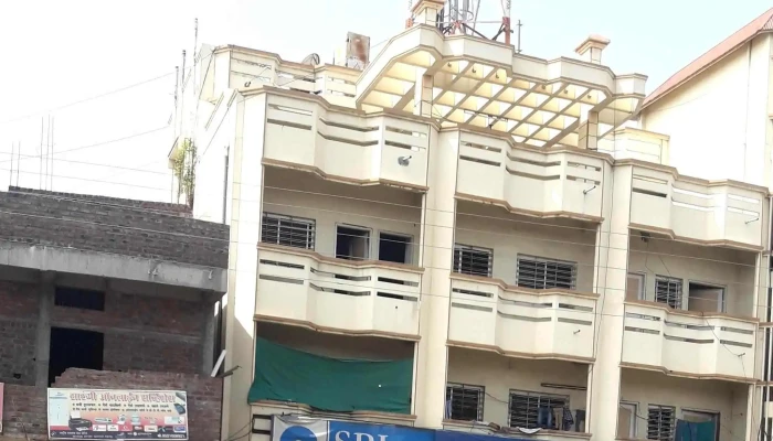Haiteraapaat Stteett Vngki நன்டெட் முகேட் - நன்டெட், முகேட்