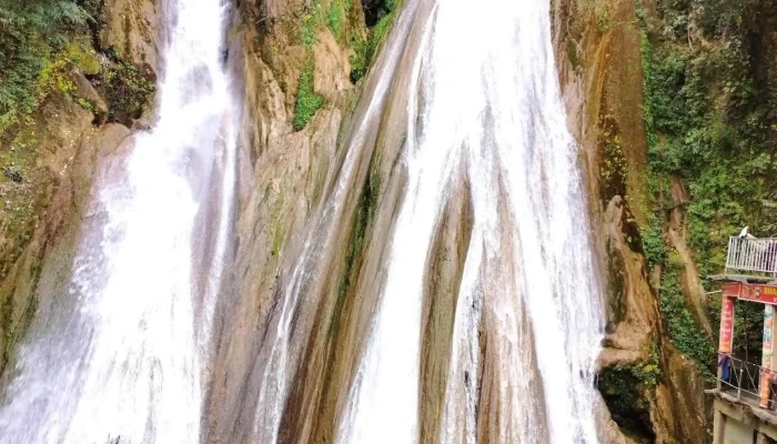 Kempty Falls - Lakhwad