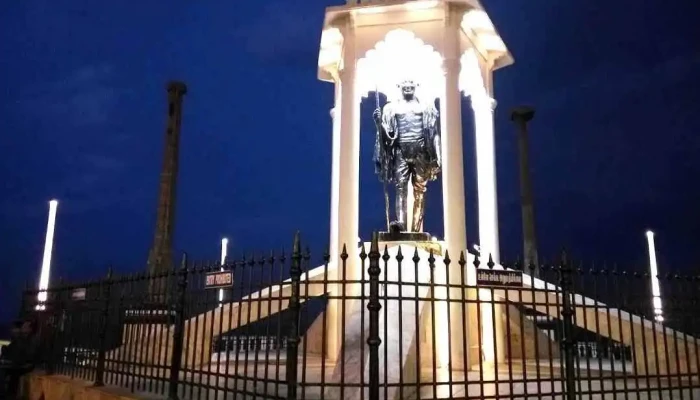 Mahatma Gandhi Statue - Beach Rd
