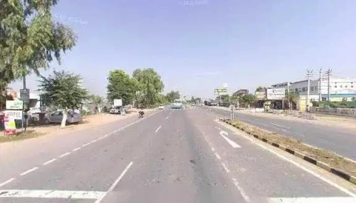 Meekk Kaarttnnn Street View 360deg - Sirsa