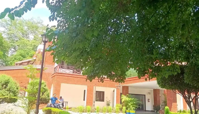 N.c. Nigam Guest House - Indian Institute Of Technology Roorkee