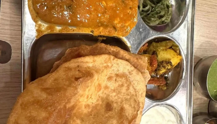 Nilkaant Sttaar Coollaa Puuri - Karnal, கர்னால்