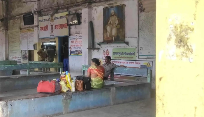 Pennn புகைப்படங்கள் - Pen, பேண்