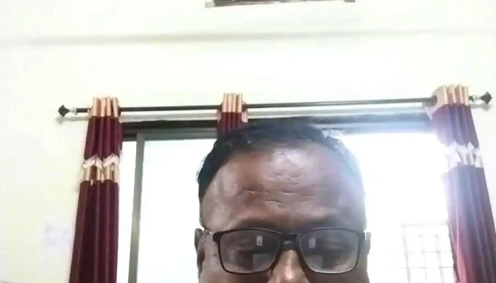 Poostt Aapiis Viittiyoo - Pathri, பத்ரி