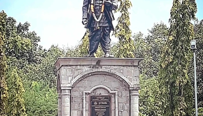 Punnnee Plklaikklllkm தொலைபேசி - Pune, பூனா