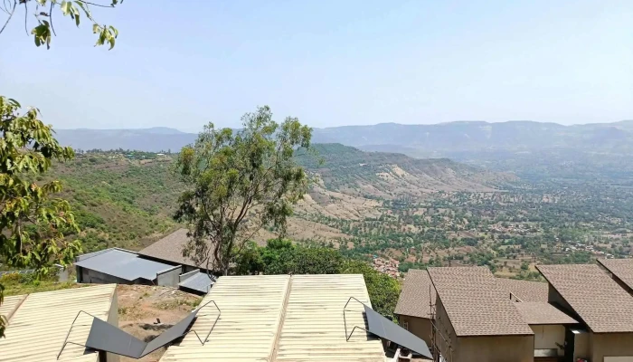 Zostel Plus Panchgani -  Vrukaiyaallr - Dandeghar, டண்டேகார்