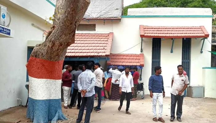 சப் ரிஜிஸ்தர் ஆபீஸ் - Trunk Road