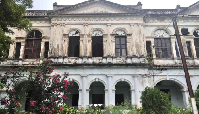 தி நிசாம்ஸ் மியூசியம் - Purani Haveli