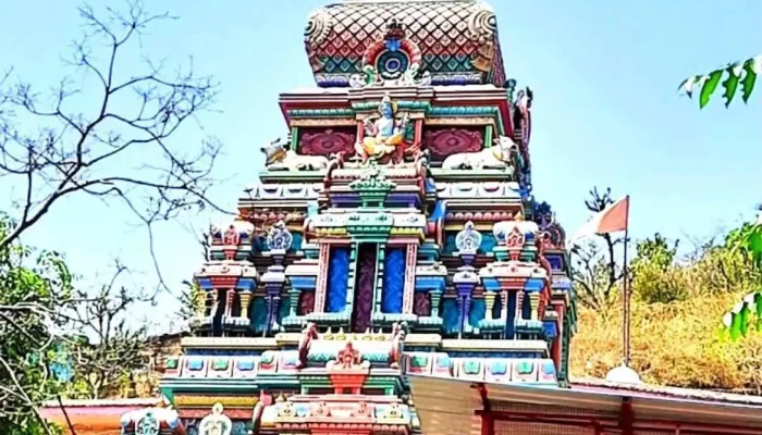 மகாதேவ் மந்திர் - Swargashram Rd