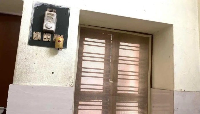 ஶ்ரீ நிதி எமர்ஜென்சி ஹாஸ்பிடல் - College Rd